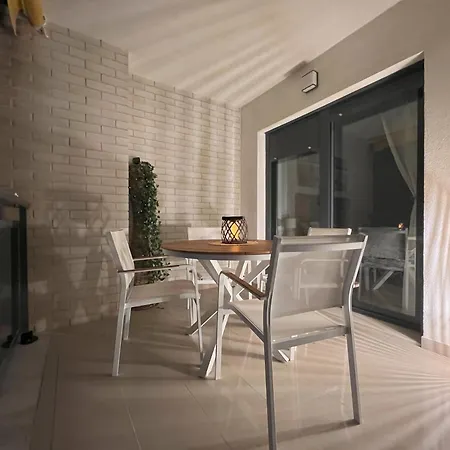 Gemelos 24 Cala De Finestrat. Luxury Apt. Daire *